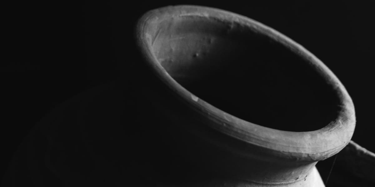 Pueblo Pottery Techniques That Predate European Ceramic Technology